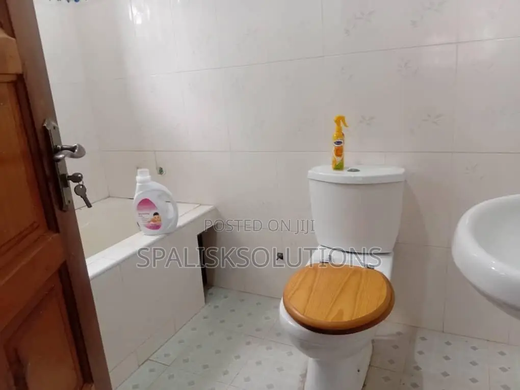 2bdrm House in Kwabenya for sale