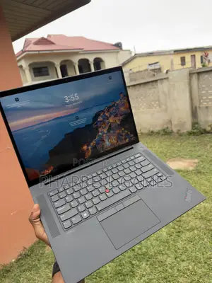 Laptop Lenovo ThinkPad X1 Carbon 32GB Intel Core i9 SSD 1T