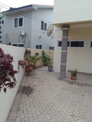4bdrm House in Ebenard Properties, Lashibi for rent