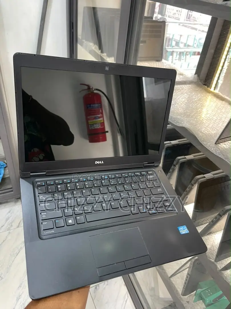 Laptop Dell Latitude 5480 4GB Intel Core i5 SSD 128GB