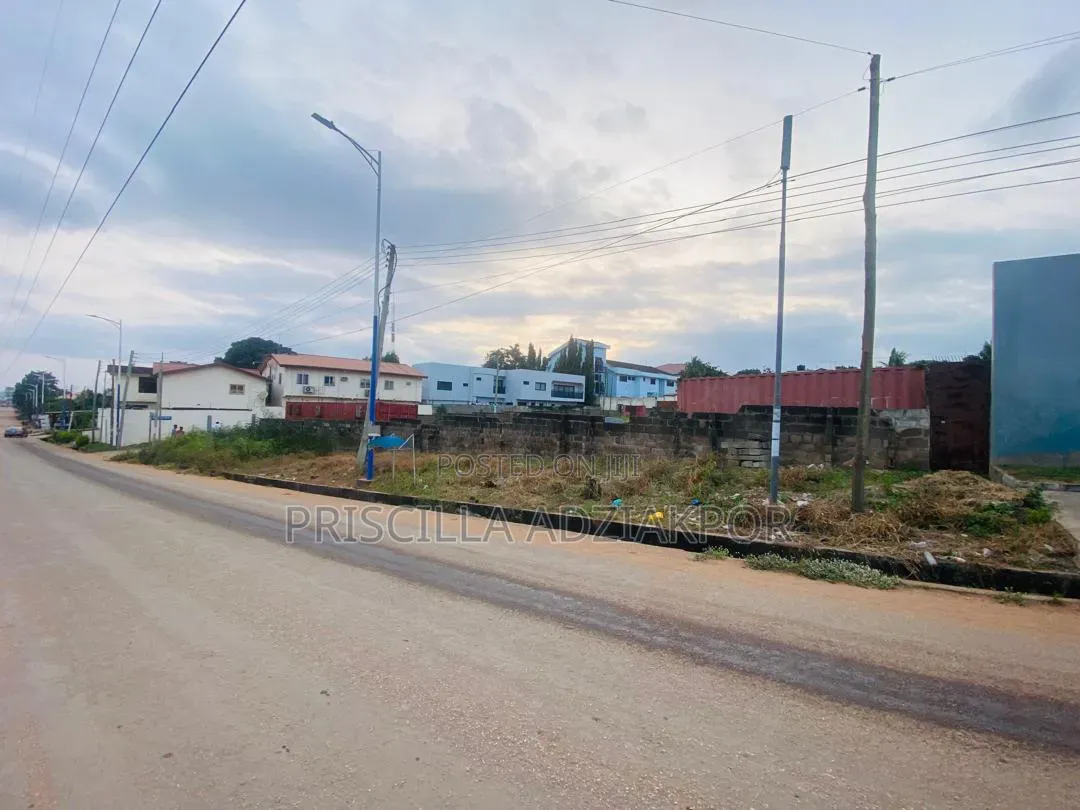Land SALE 0.58 Acre Size Dzorwulu