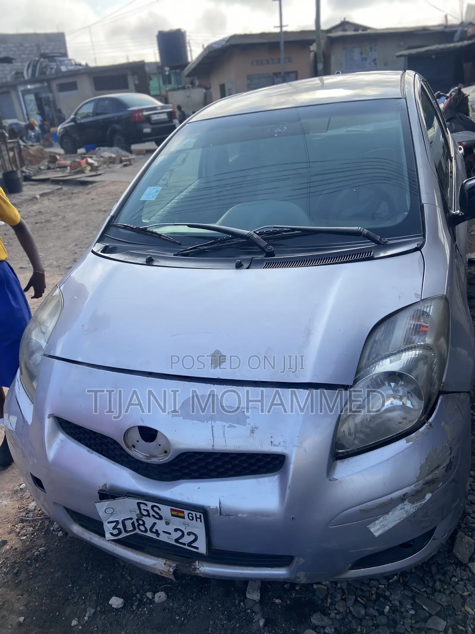 Toyota Vitz 2010 Gray