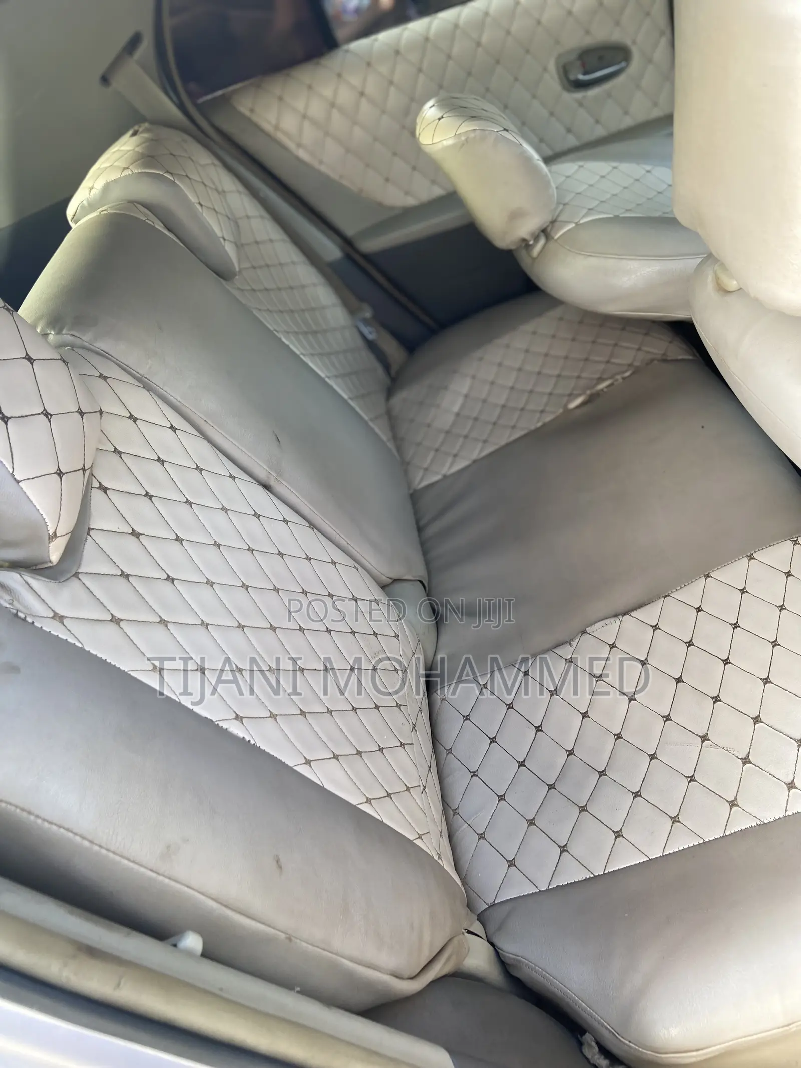 Toyota Vitz 2010 Gray