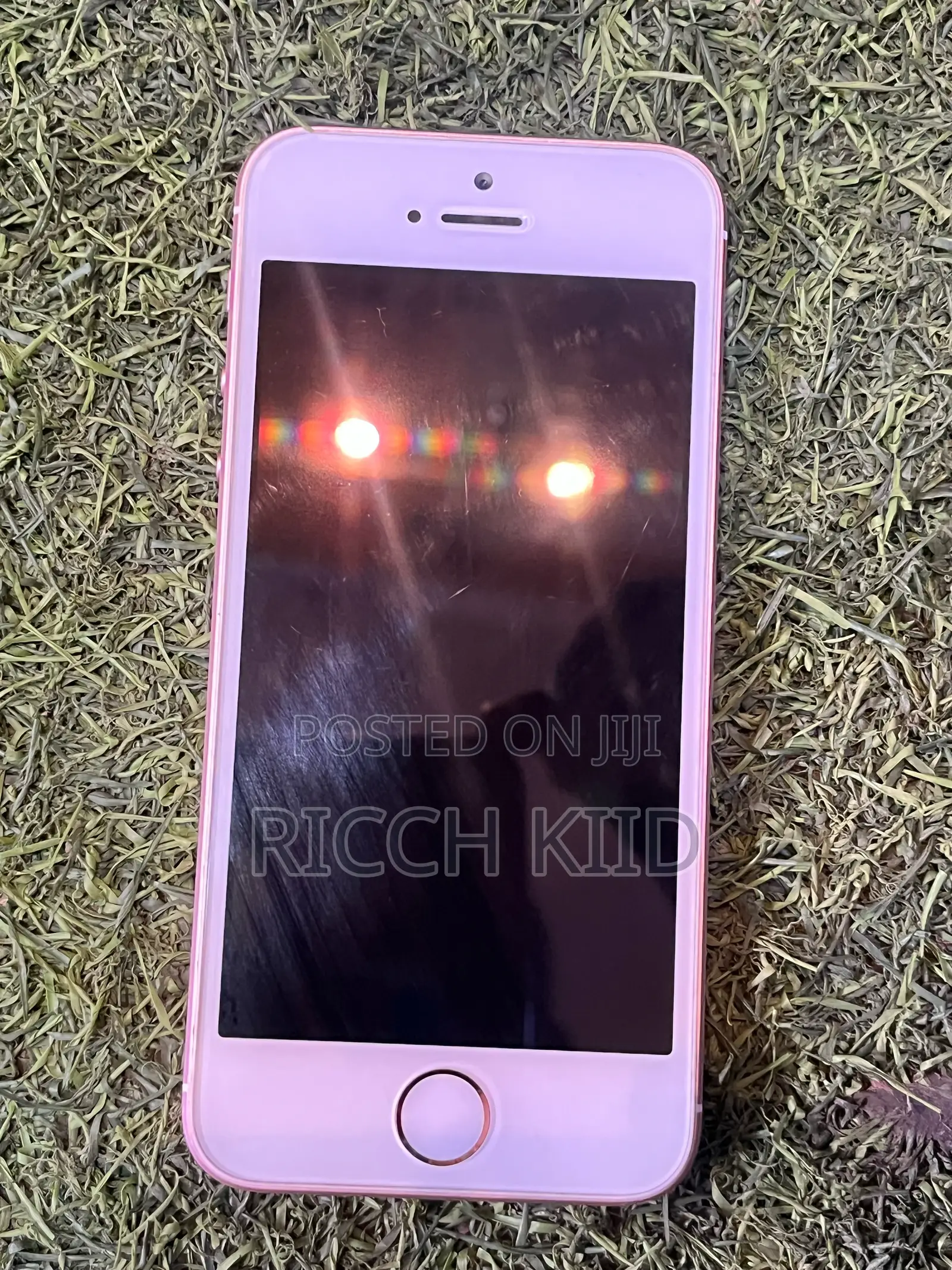 Apple iPhone SE 32 GB Rose Gold