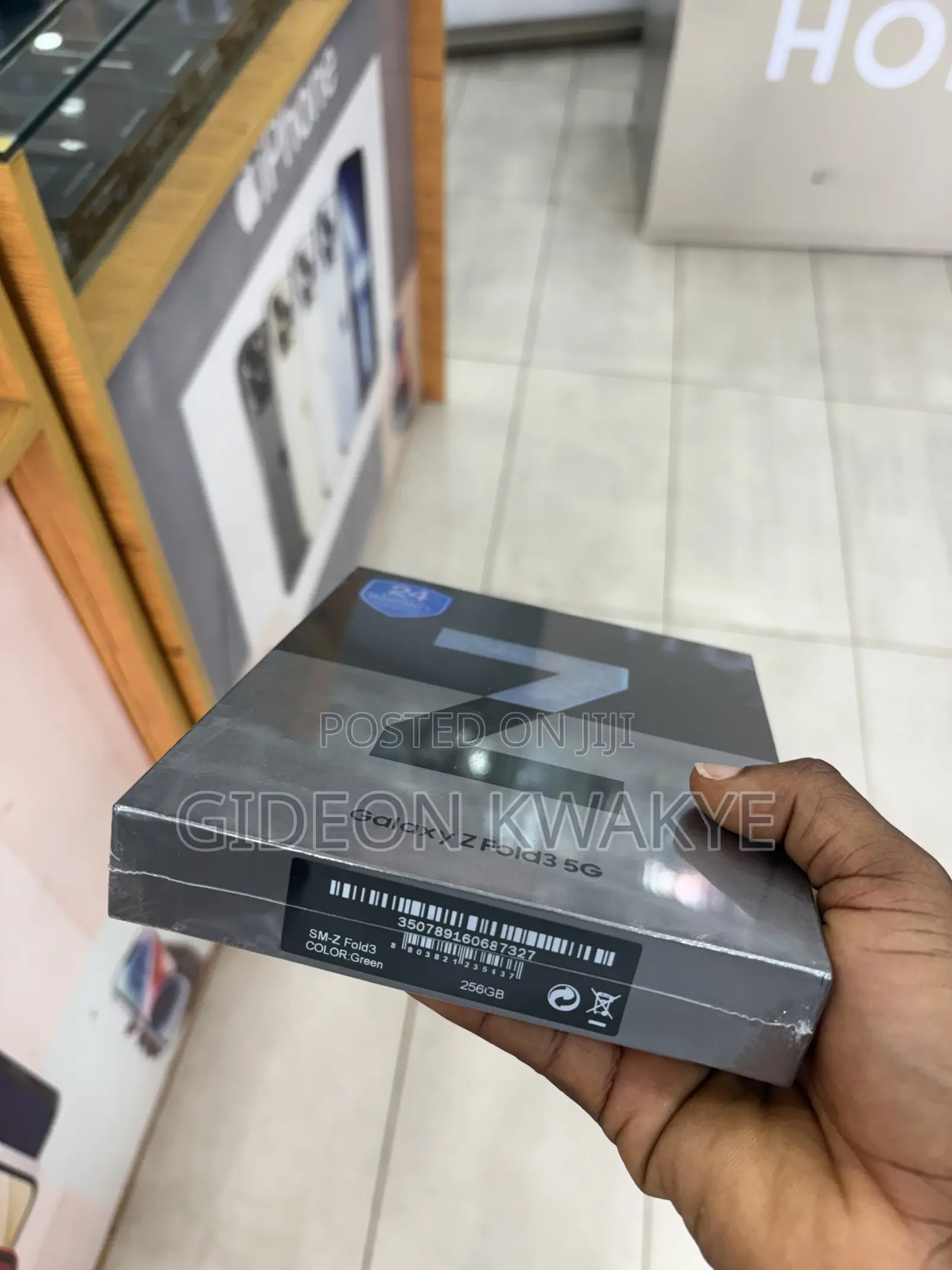 New Samsung Galaxy Z Fold 3 256 GB Green