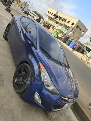 Hyundai Elantra Limited Sedan FWD (1.8L 4cyl 6A) 2013 Blue