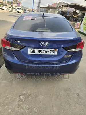 Hyundai Elantra Limited Sedan FWD (1.8L 4cyl 6A) 2013 Blue