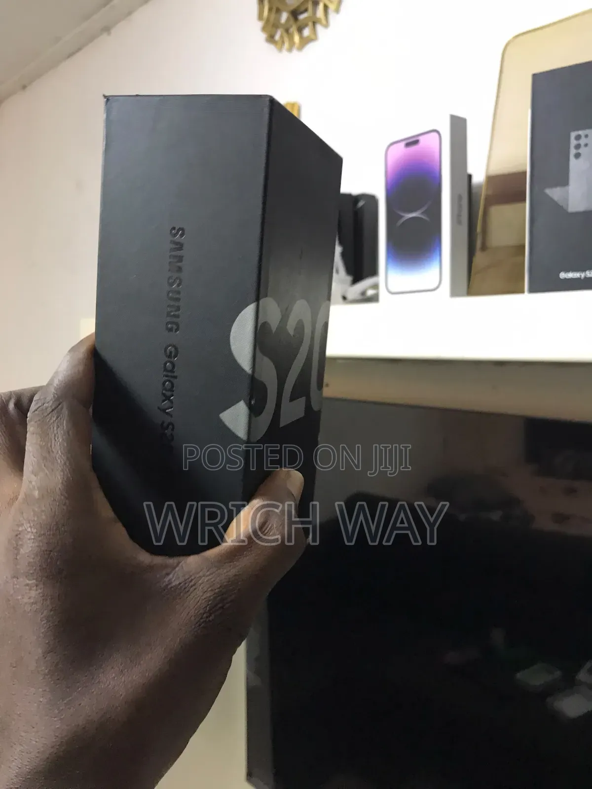 New Samsung Galaxy S20+ 128 GB Black