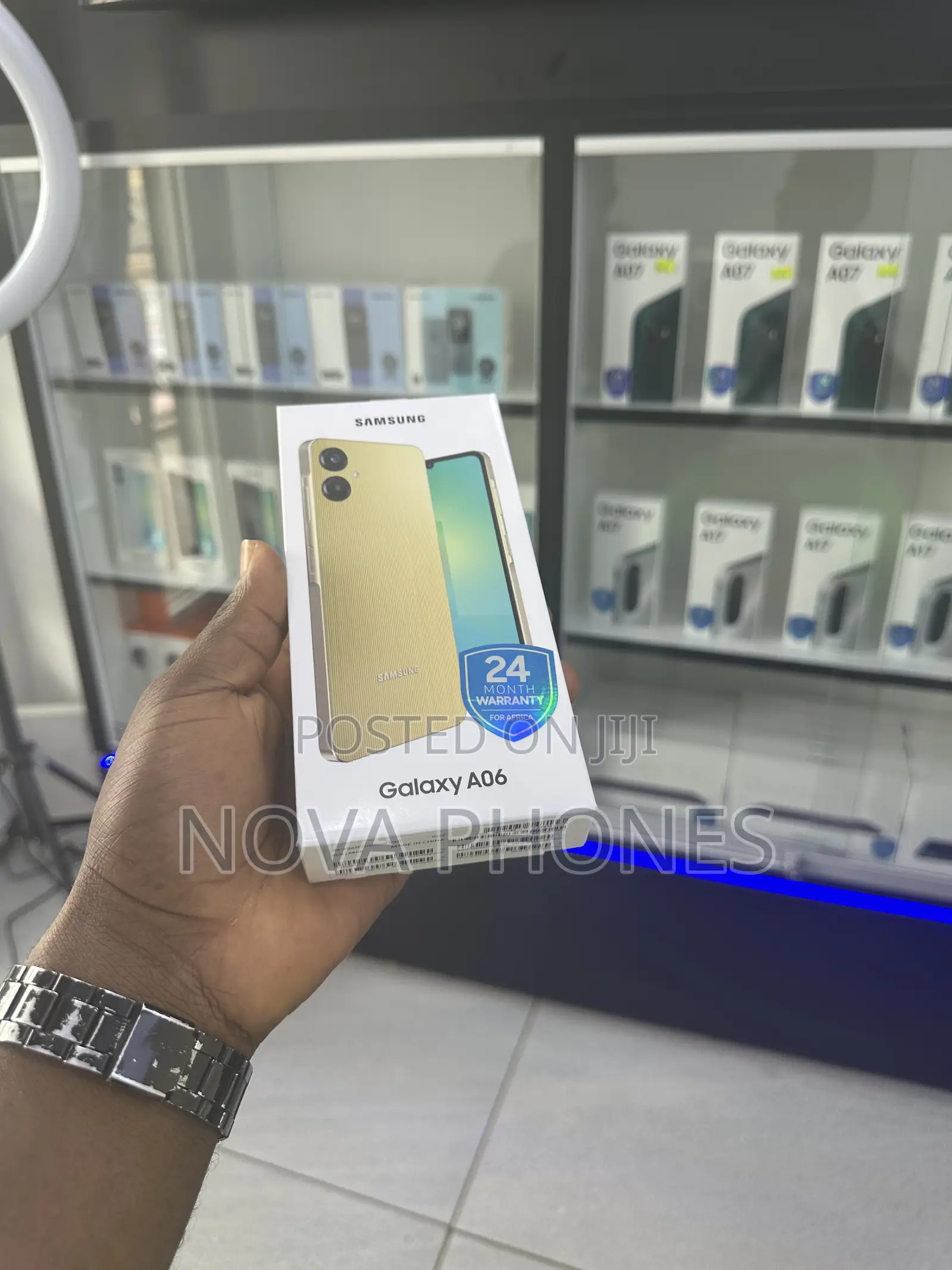 New Samsung Galaxy A06 64 GB Yellow