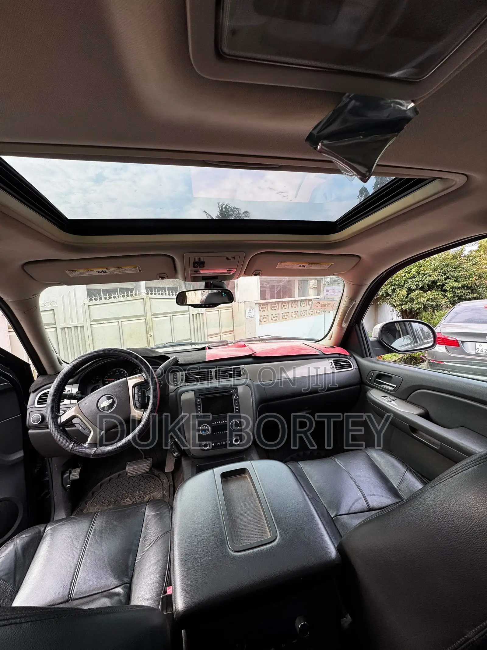 Chevrolet Avalanche LT 4WD 2013 Black