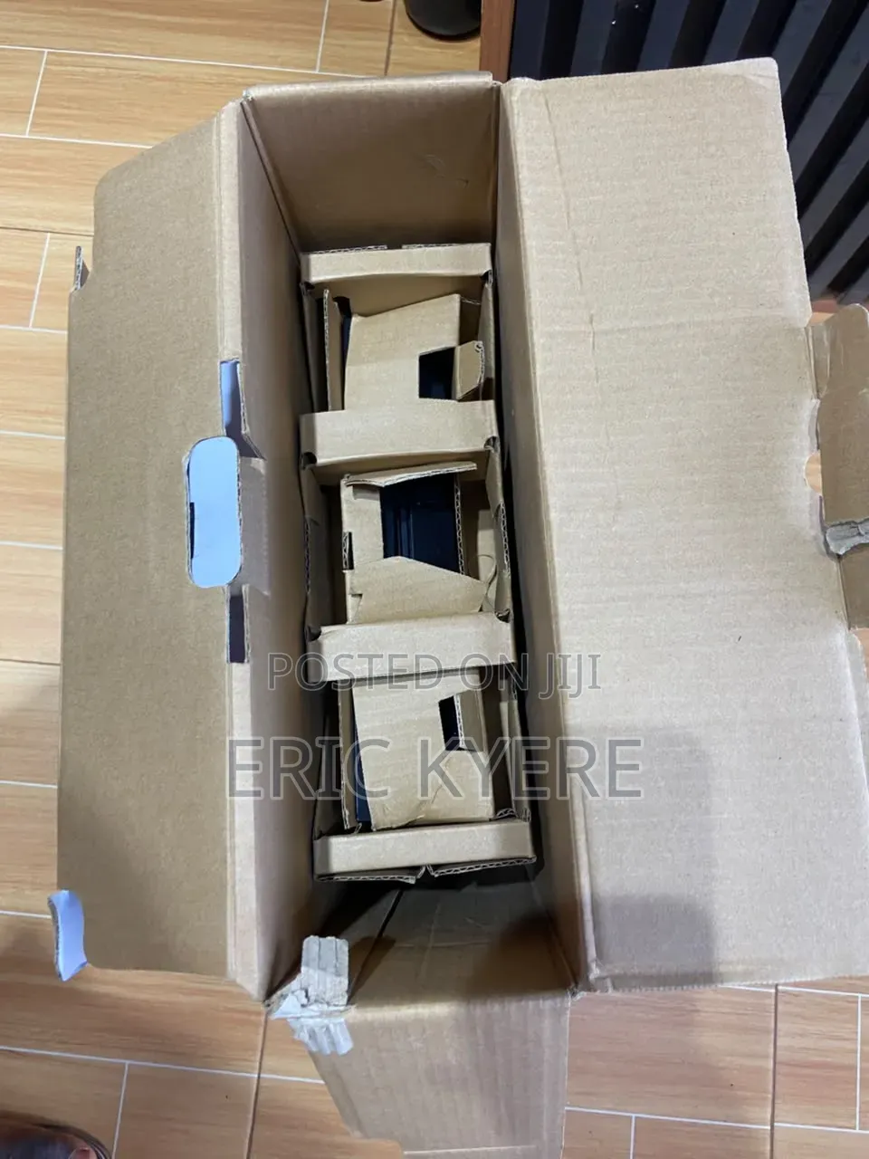 Sony PlayStation 4 Original Console Bundle - 1TB UK  Used