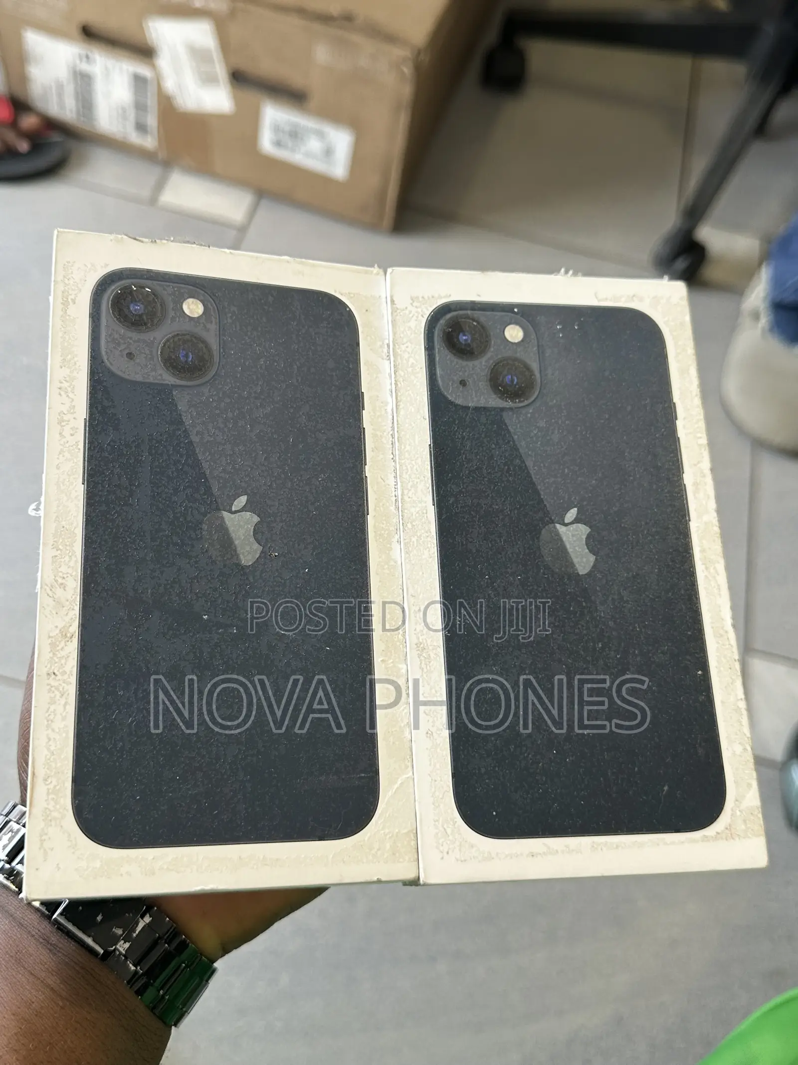 New Apple iPhone 13 128 GB Blue