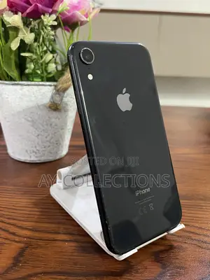 Apple iPhone XR 64 GB Black