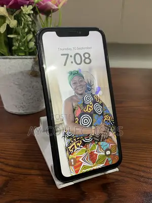 Apple iPhone XR 64 GB Black