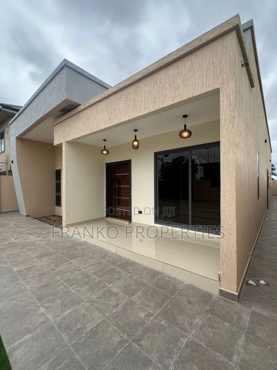 3bdrm House in Franko Properties, School Junction for sale