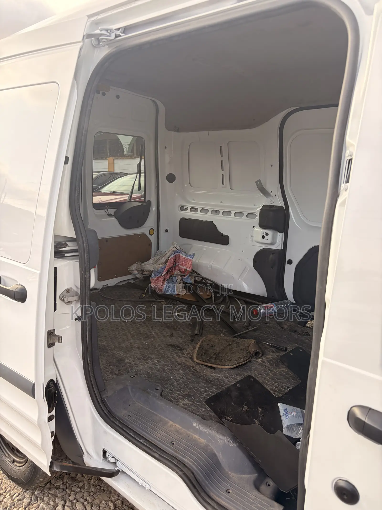 Ford Transit Crew Van 150 Low Roof Van AWD w/148" WB 2023 White