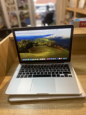 Laptop Apple MacBook Pro 2015 8GB Intel Core i5 SSD 256GB