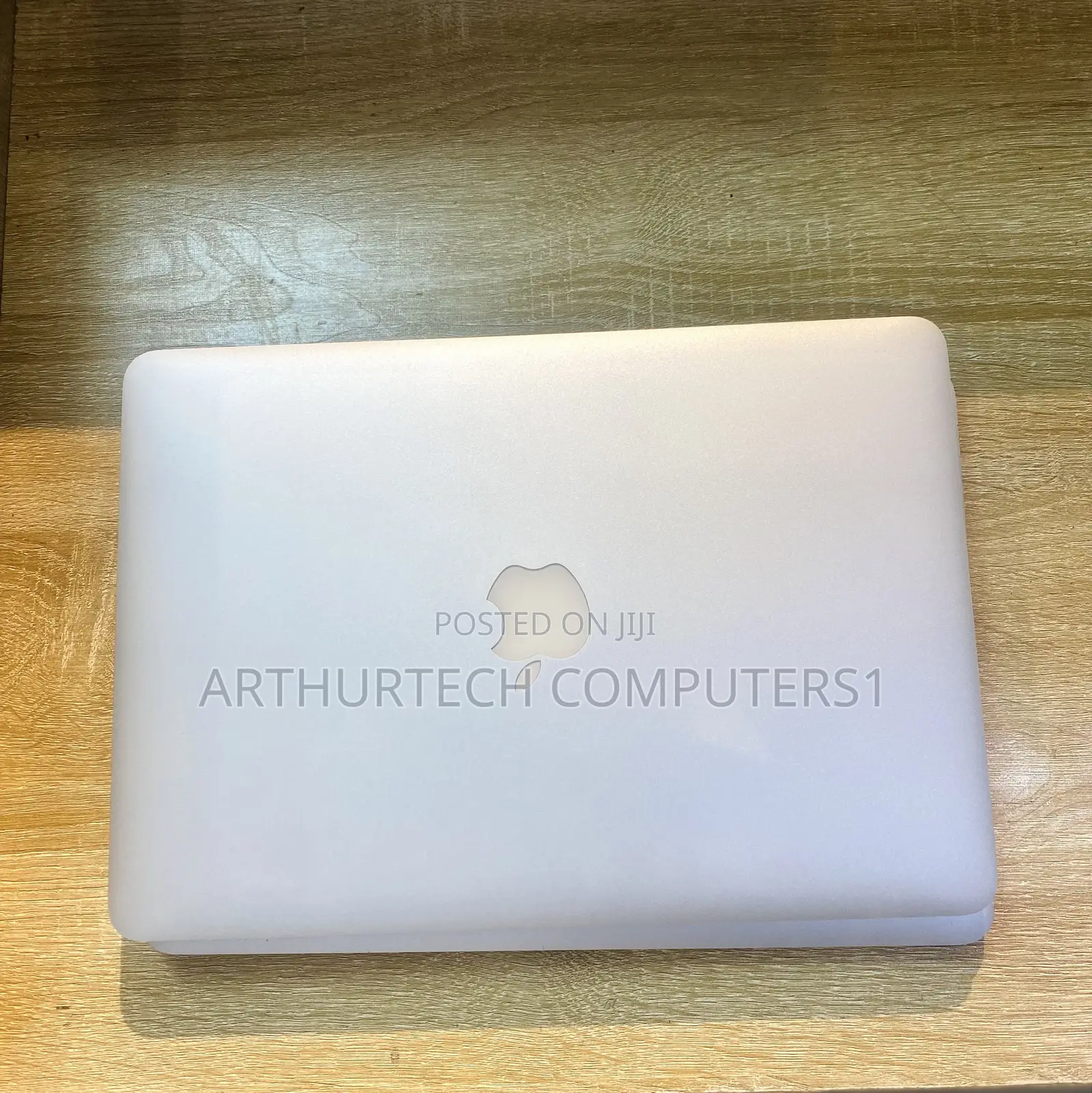 Laptop Apple MacBook Pro 2015 8GB Intel Core i5 SSD 256GB