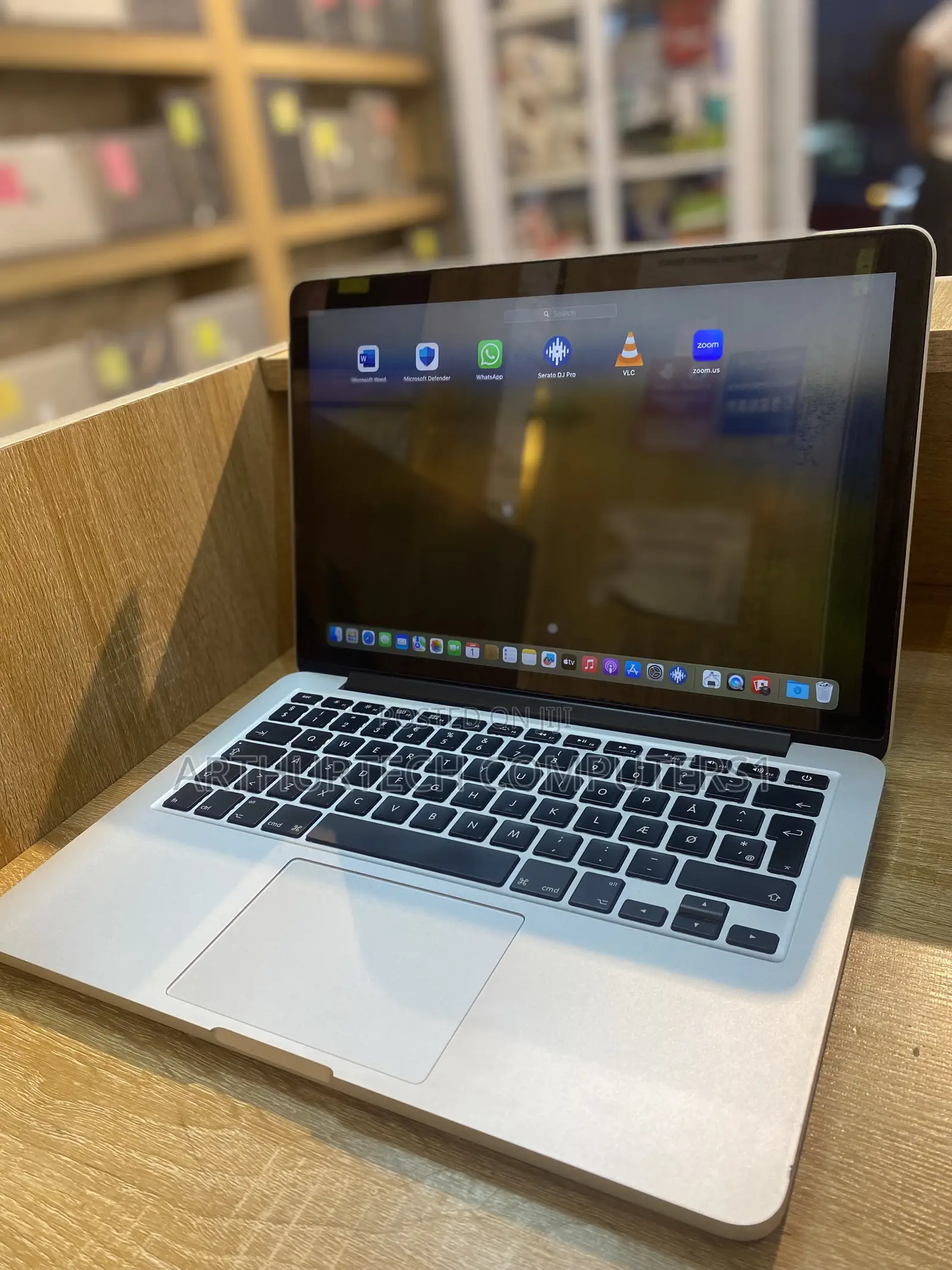 Laptop Apple MacBook Pro 2014 8GB Intel Core i5 SSD 256GB