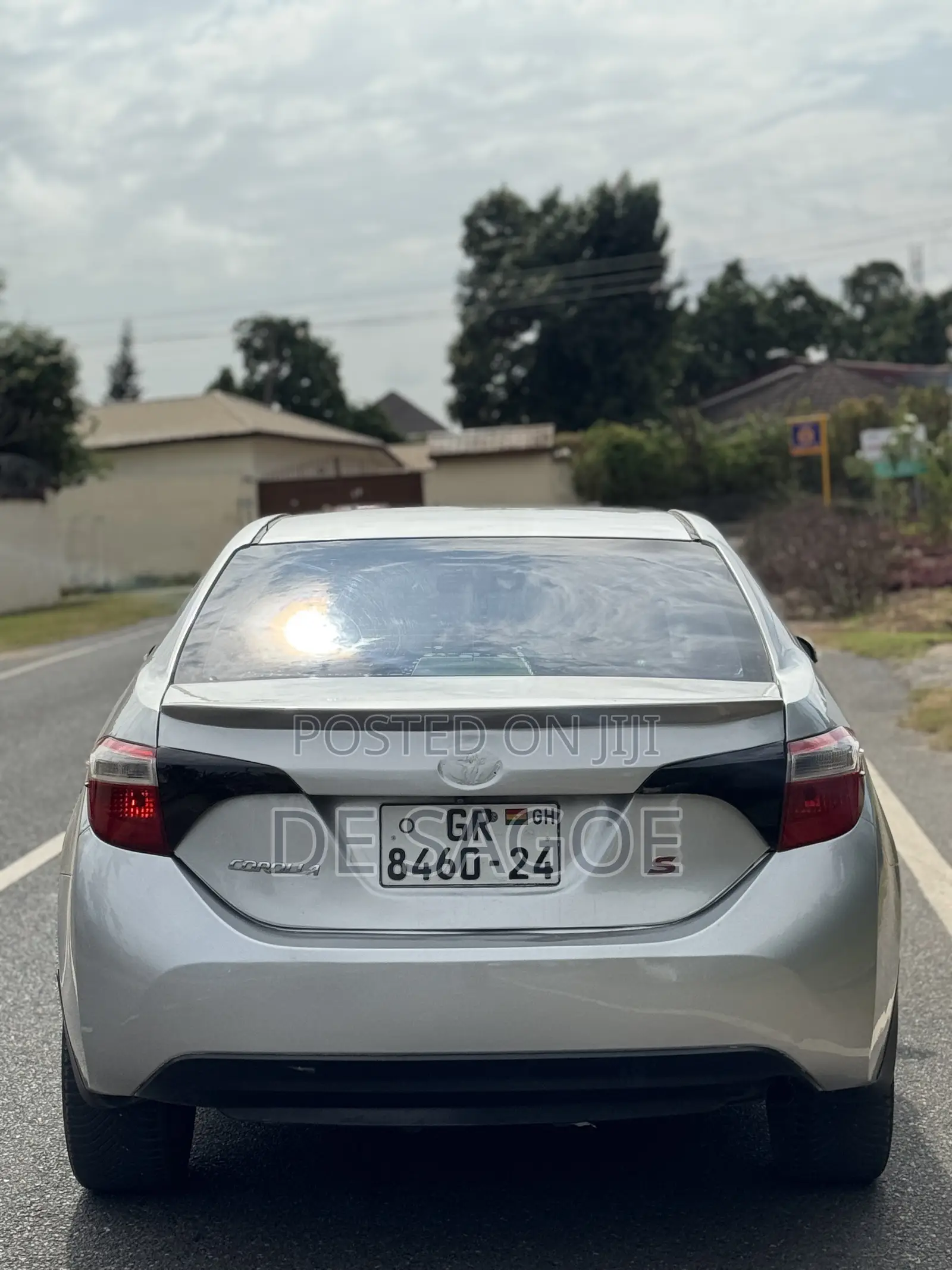 Toyota Corolla S 4dr Sedan (1.8L 4cyl CVT) 2015 Gray