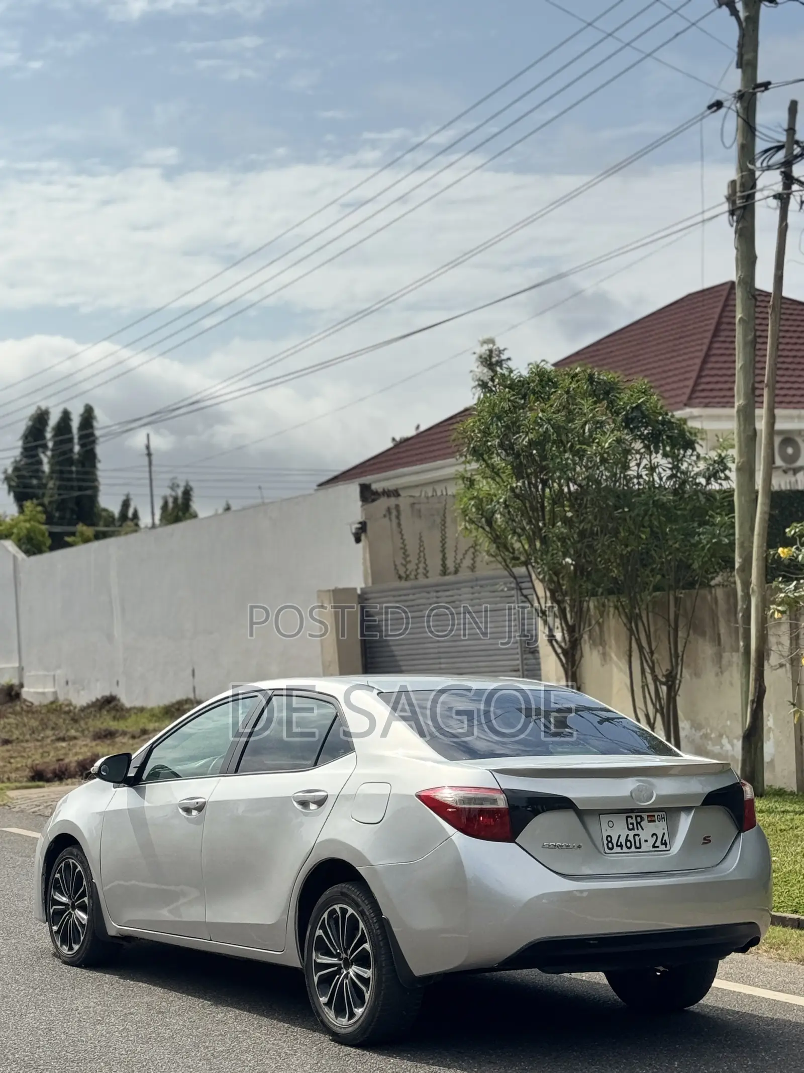Toyota Corolla S 4dr Sedan (1.8L 4cyl CVT) 2015 Gray