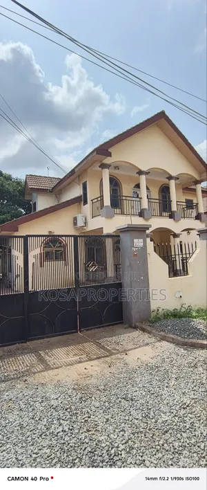 5bdrm House in Adjiringanor, Adjiriganor for rent