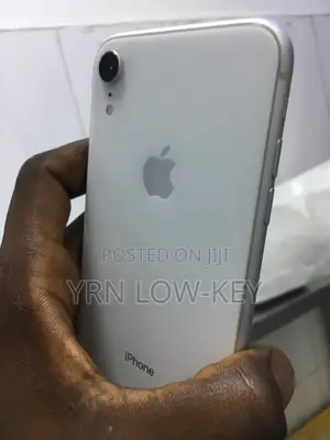 New Apple iPhone XR 128 GB White