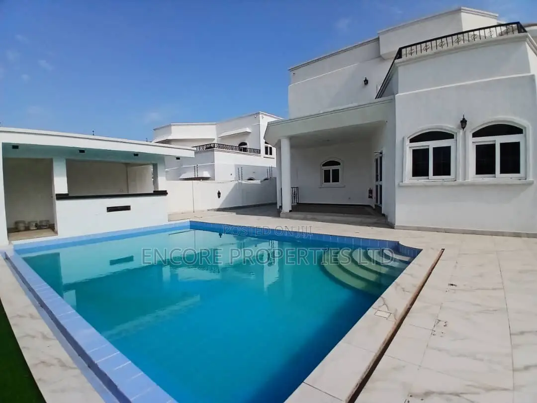 5bdrm House in East Legon for rent
