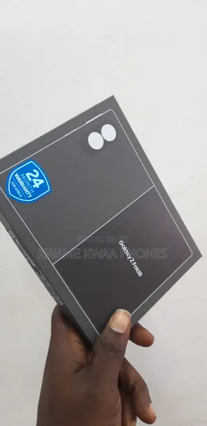 New Samsung Galaxy Z Fold8 256 GB Blue