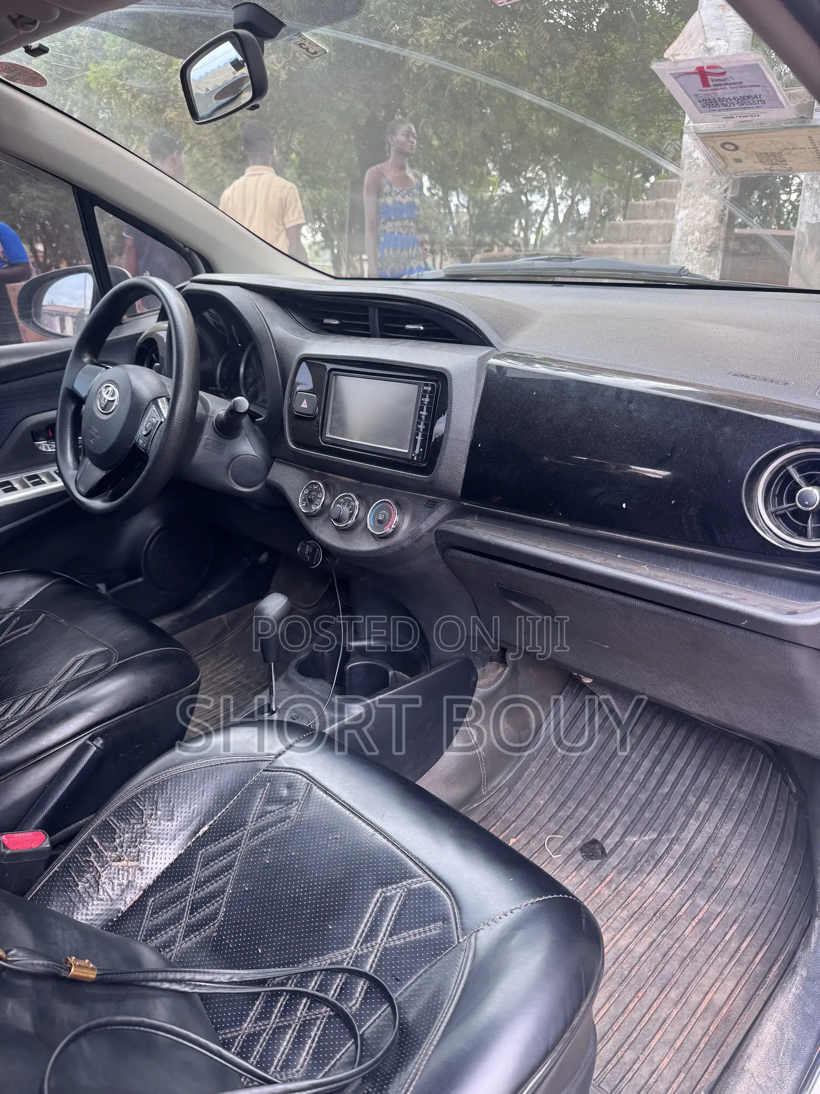 Toyota Vitz 1.3 AWD 3dr 2014 White