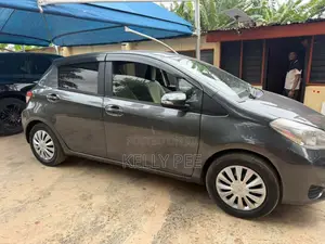 Toyota Vitz 2012 Gray