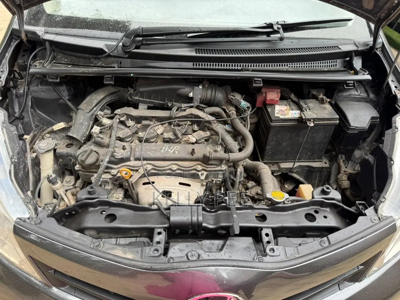 Toyota Vitz 2012 Gray