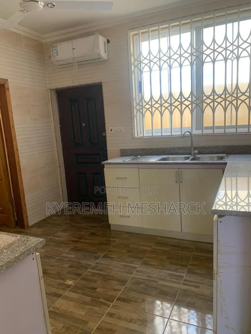 4bdrm House in Pantang Agbogba, Abokobi for rent