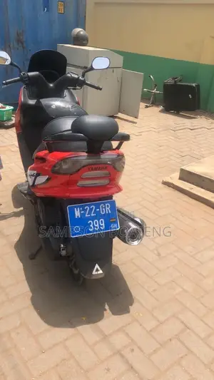 Yamaha Majesty 2008 Red