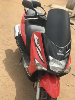 Yamaha Majesty 2008 Red