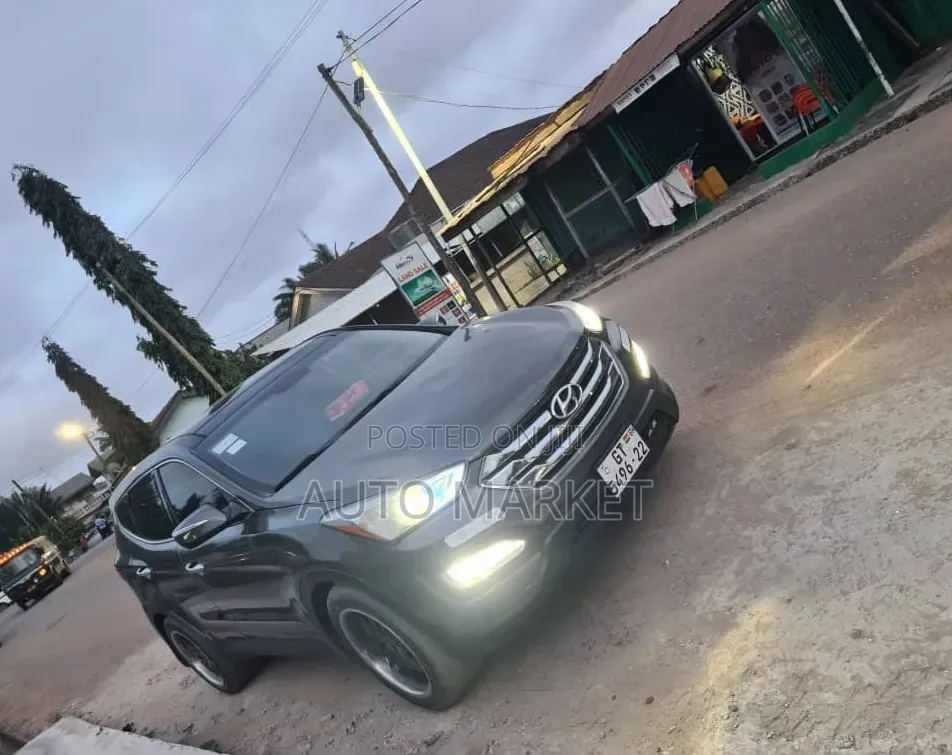 Hyundai Santa Fe 2014 Black