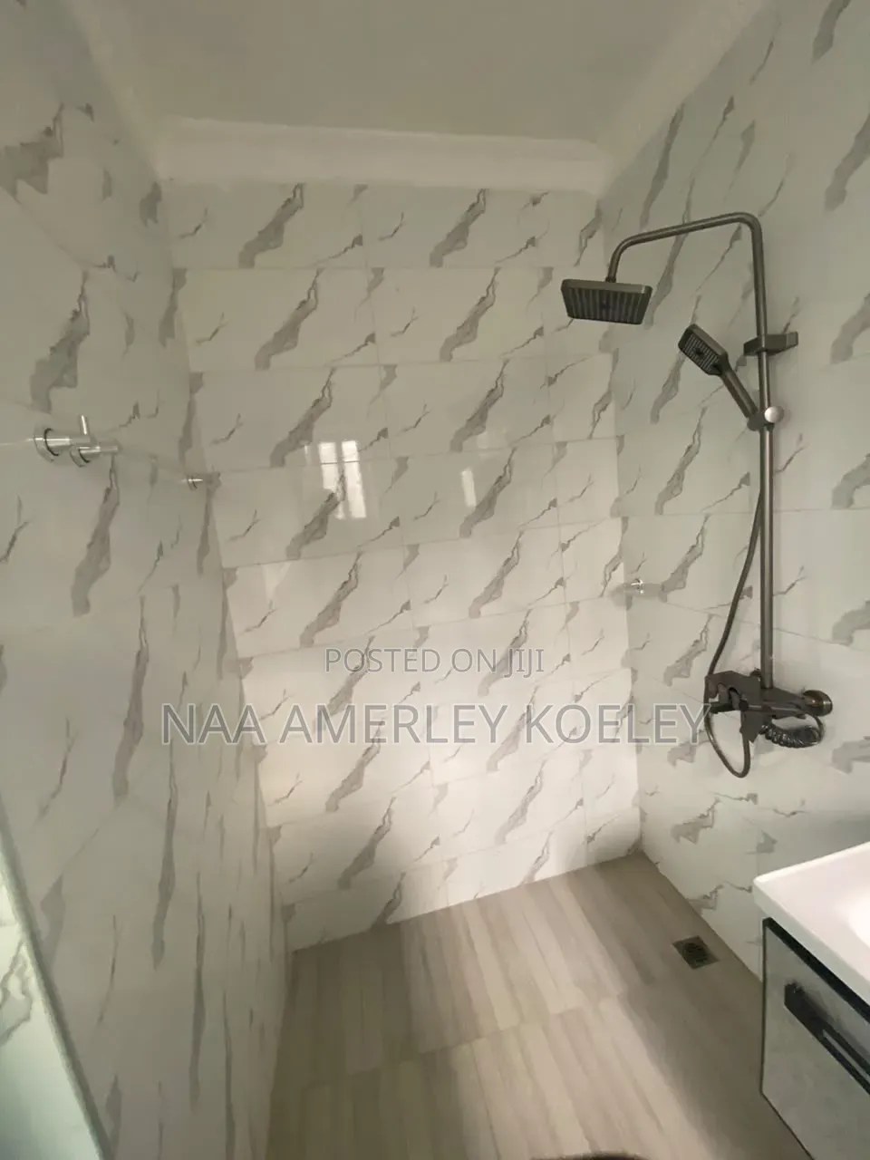 2bdrm Apartment in Trust Estate, Trade Fair for rent