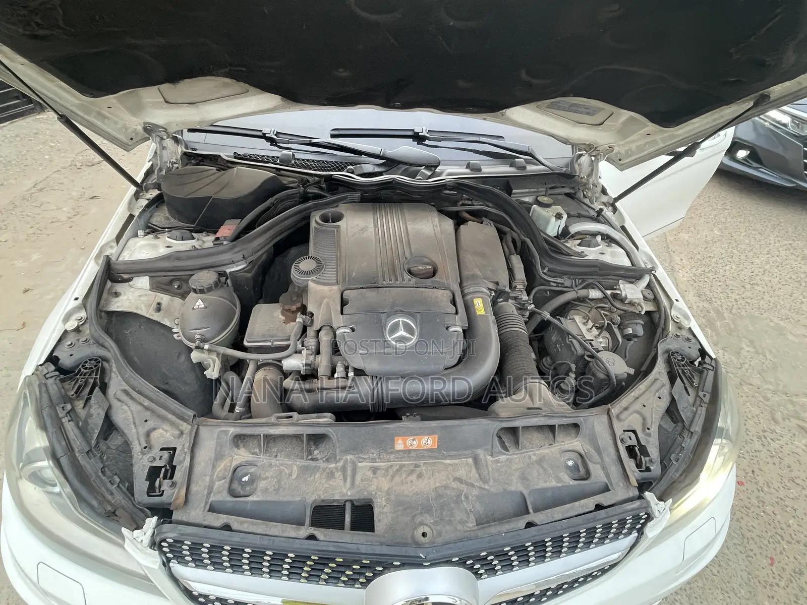 Mercedes-Benz C250 2014 White