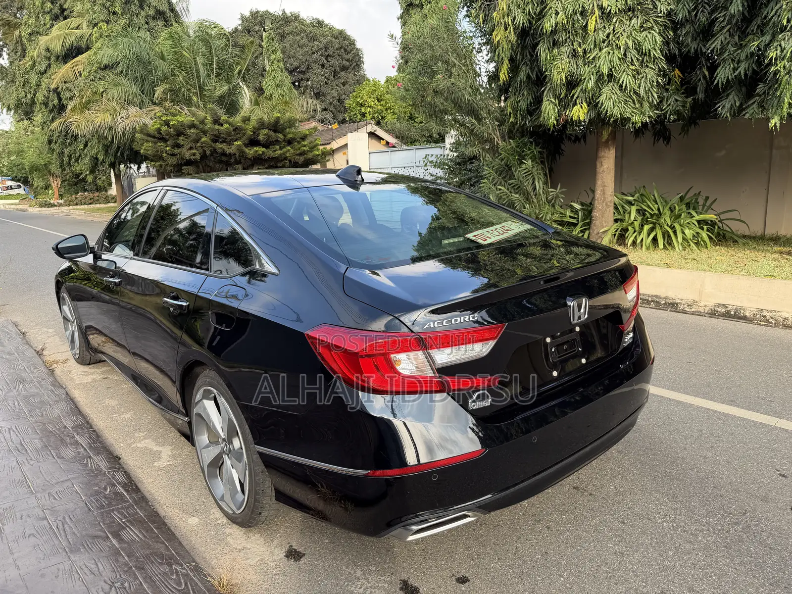 Honda Accord Touring 2.0T 2020 Black