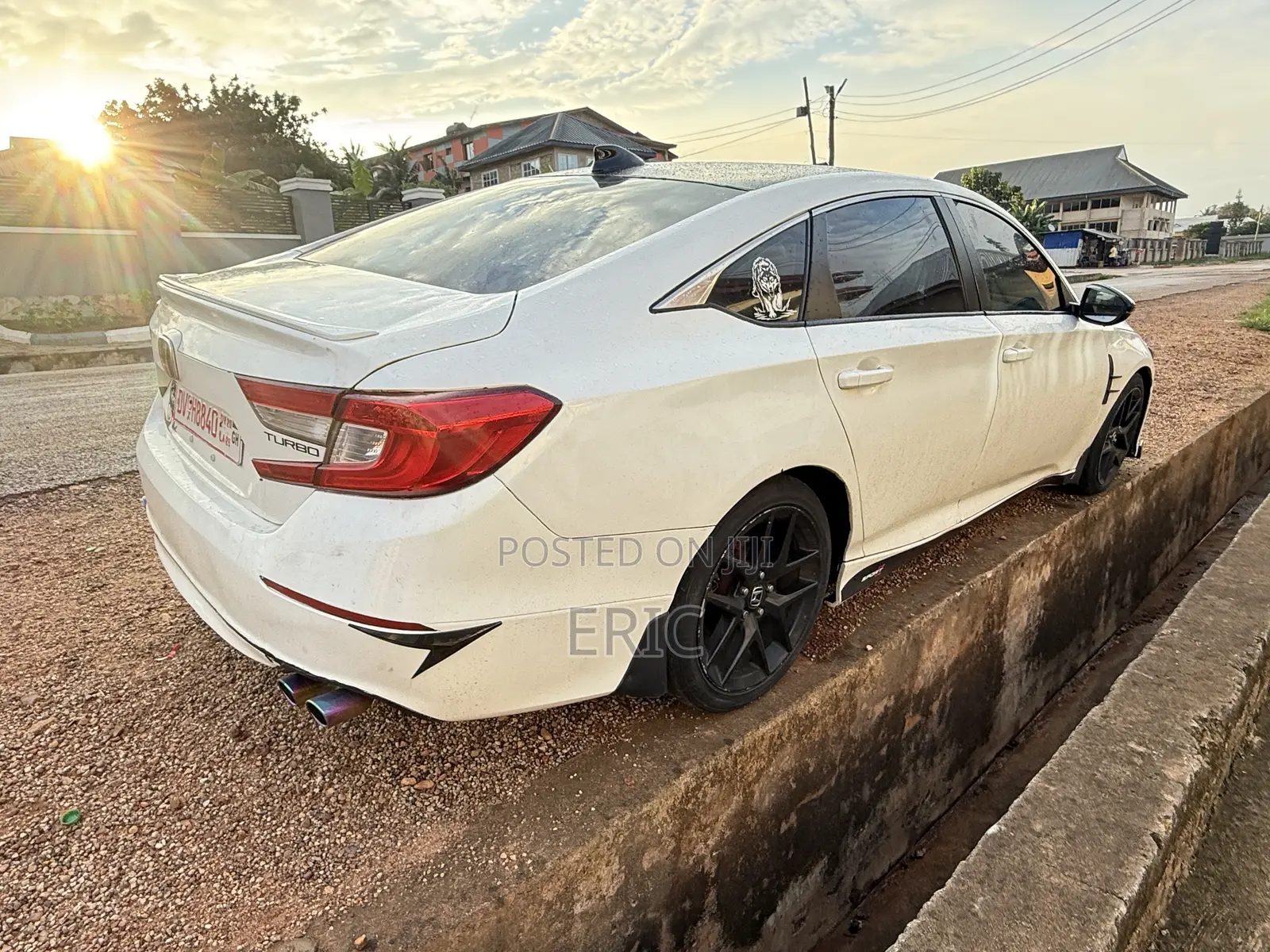 Honda Accord EX-L 2.0T 2018 White