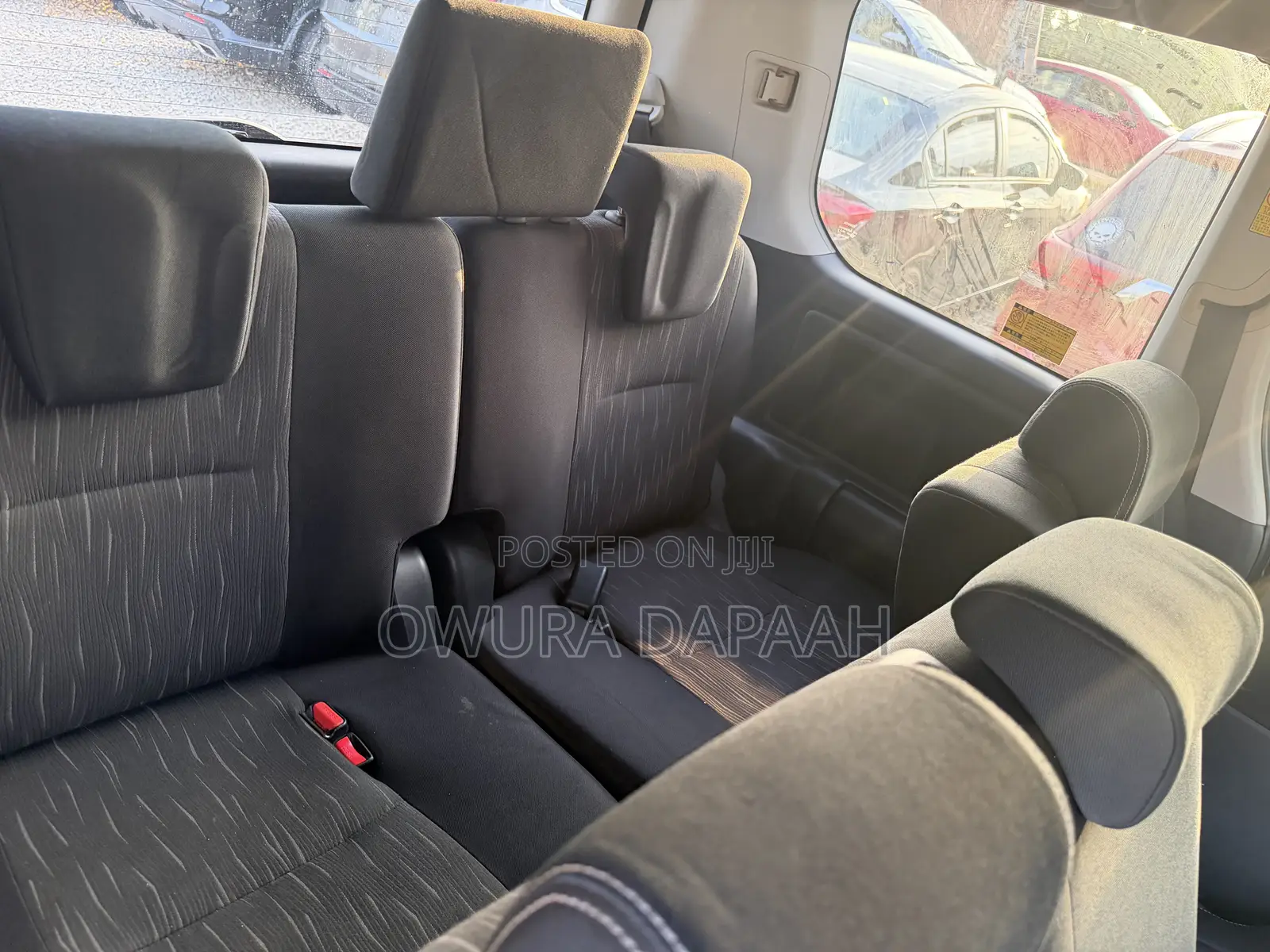 Toyota Voxy V 2WD 7-Seater 2013 Black