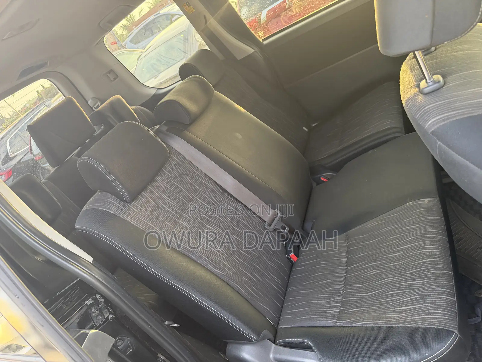 Toyota Voxy V 2WD 7-Seater 2013 Black