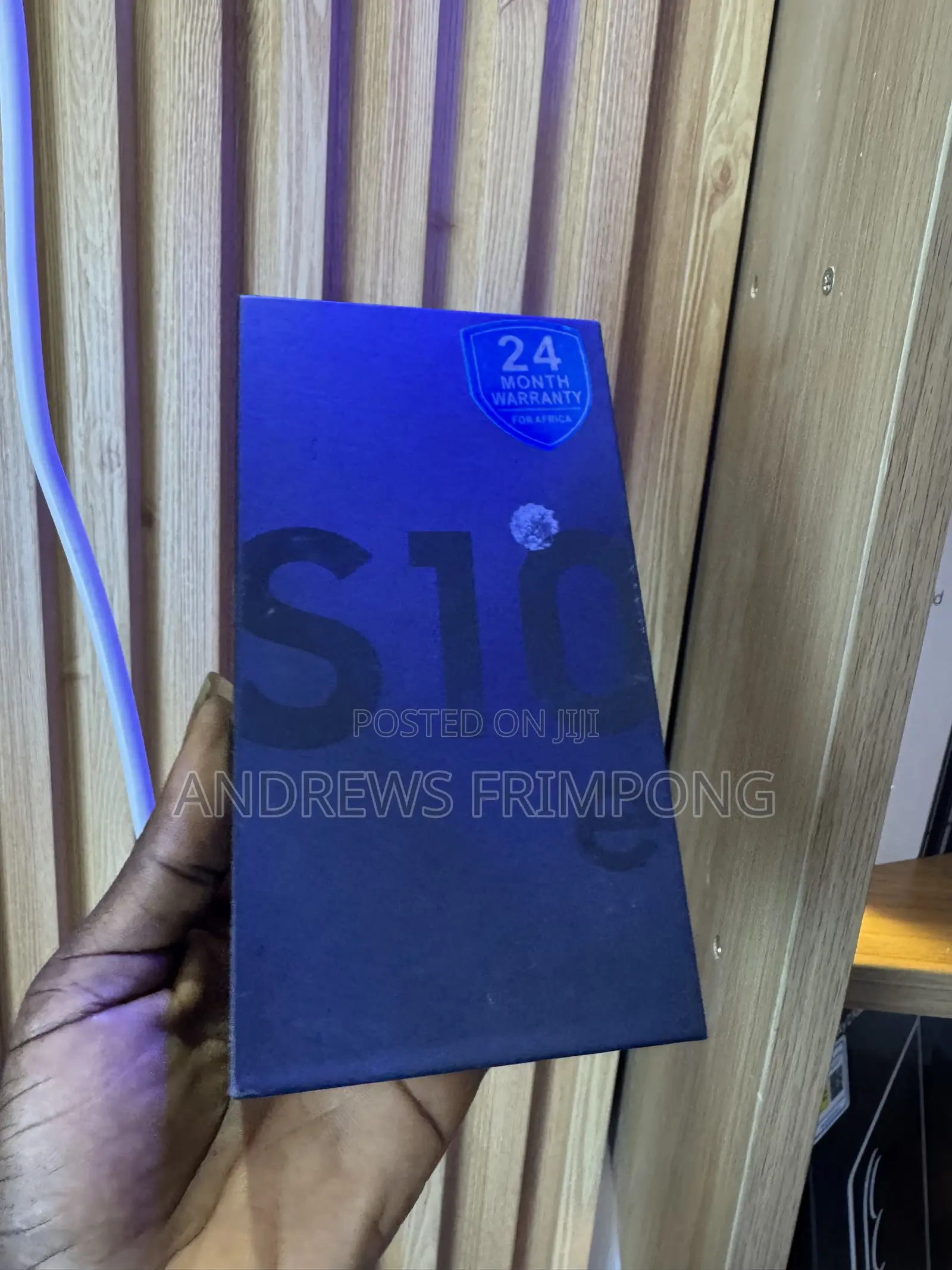 New Samsung Galaxy S10e 128 GB Black