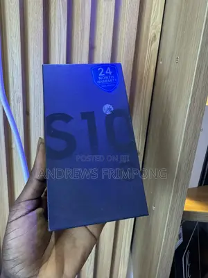 New Samsung Galaxy S10e 128 GB Black