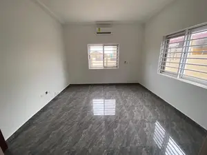 2bdrm House in Lakeside for rent