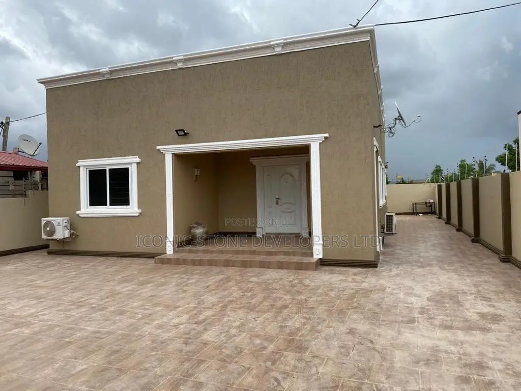 2bdrm House in Lakeside for rent