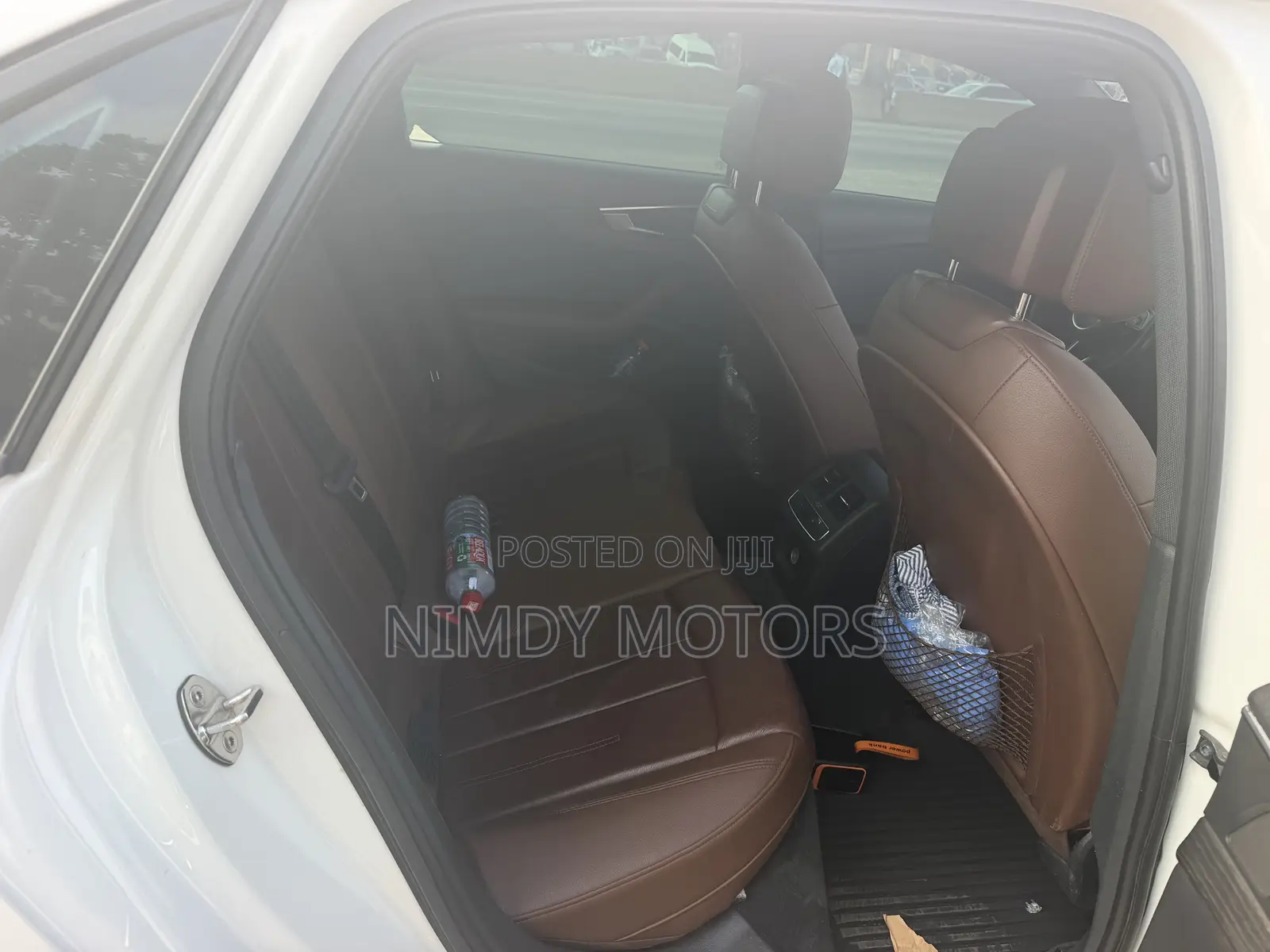 Audi A4 2.0T ultra Premium FWD 2018 White