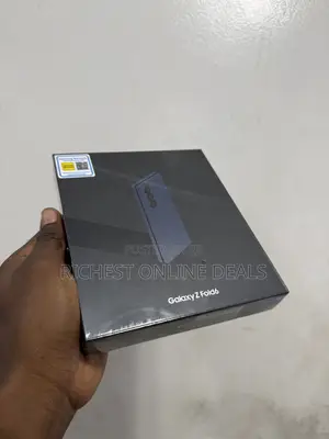 New Samsung Galaxy Z Fold6 256 GB Blue