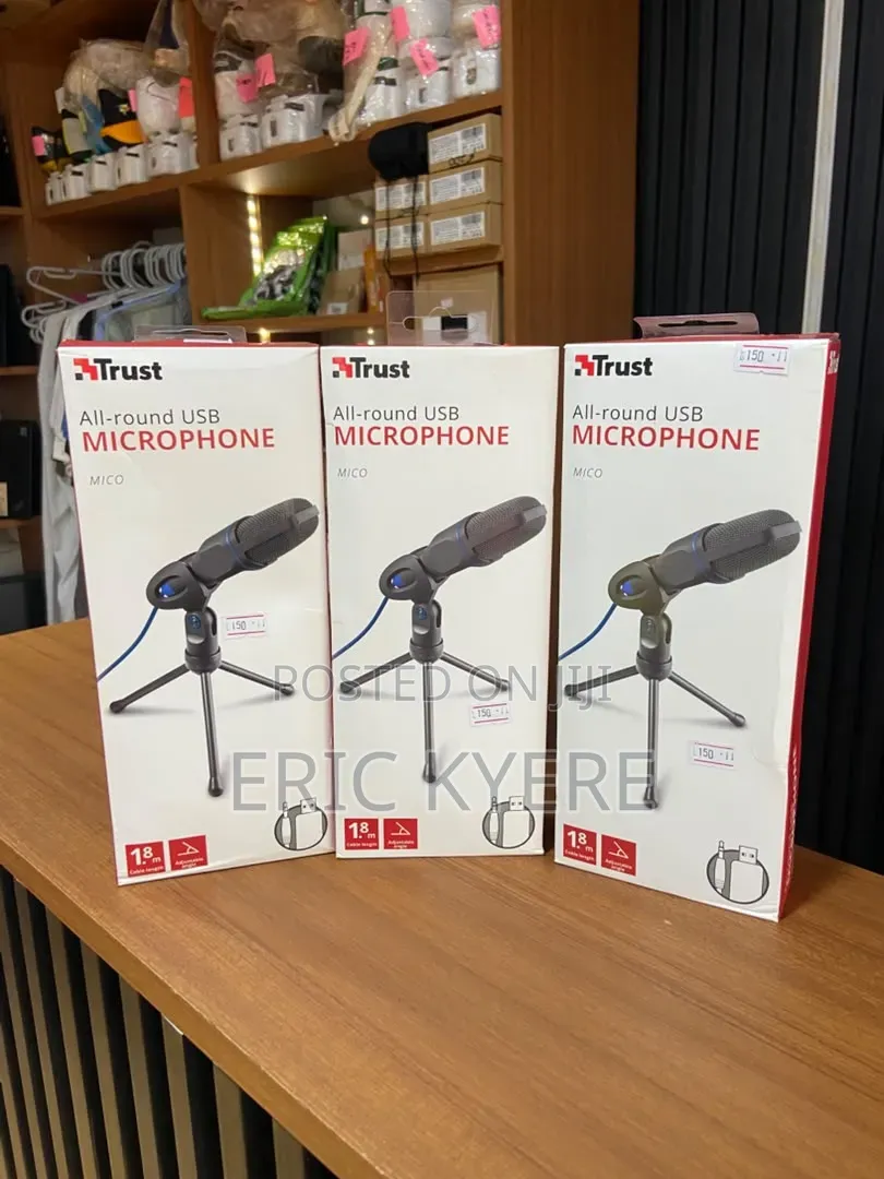 Microphone With Tripod Stand
