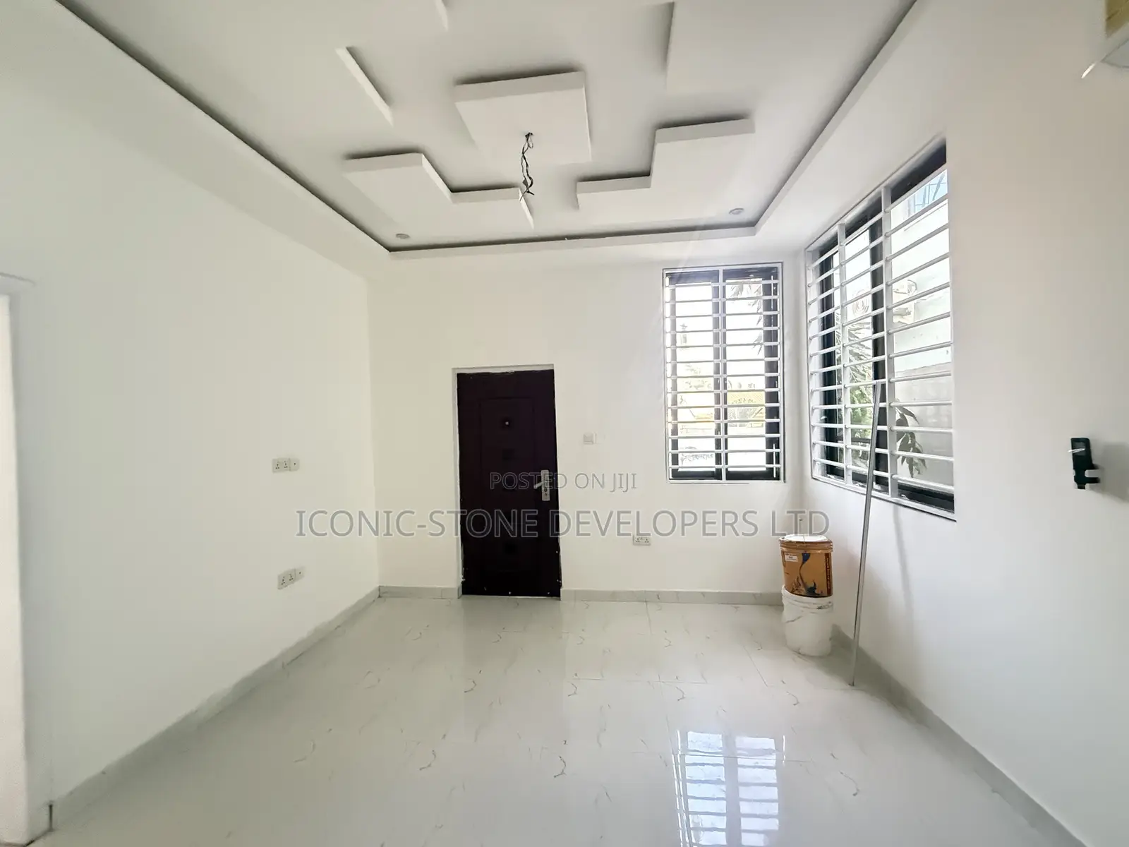 1bdrm Apartment in Ashaley Botwe, Lake Side Estate for rent